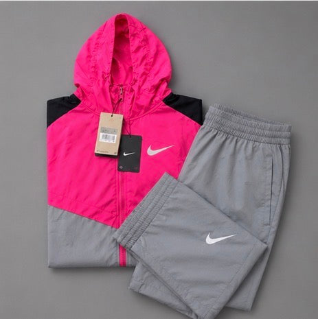 Nike Miler / Windrunner Woven Tracksuit – Playful Pink / Black / Cool Grey