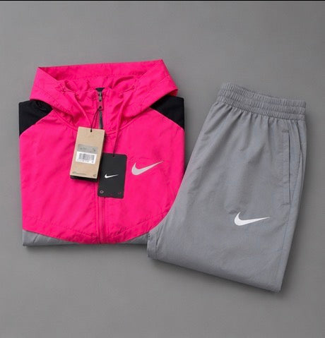 Nike Miler / Windrunner Woven Tracksuit – Playful Pink / Black / Cool Grey