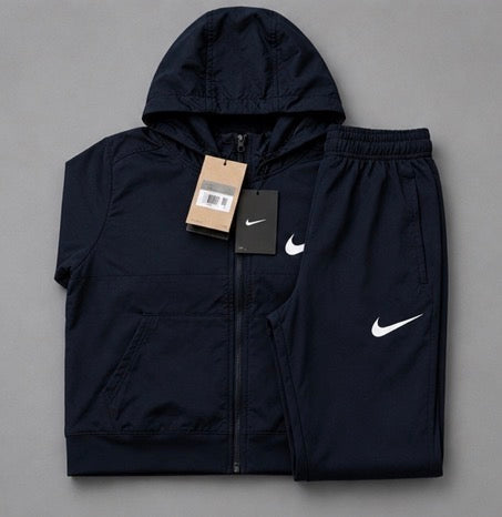 Nike Men's Woven Tracksuit – Navy