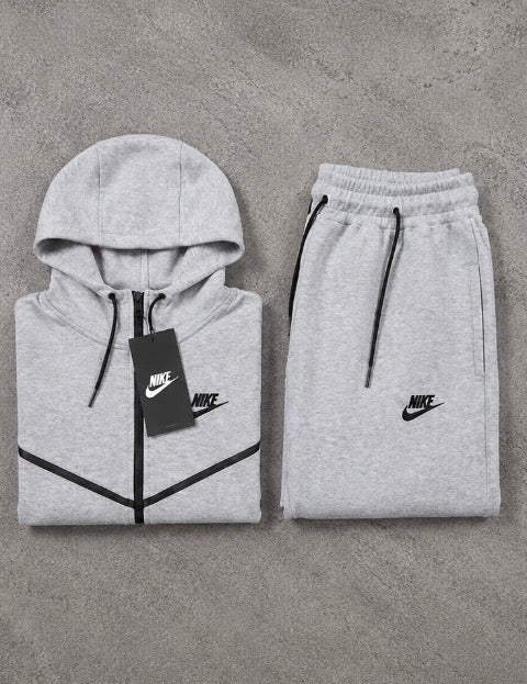 Nike Tech Fleece Windrunner Tracksuit – Grey
