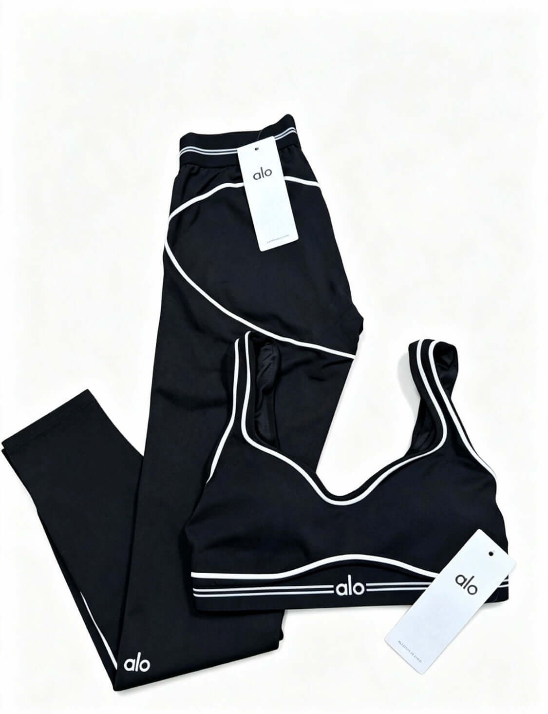 Alo Yoga Airlift Suit Up Bra High-Waist Suit Up – All day Alo Yoga Airlift Suit Up Bra High-Waist Suit Up – All day